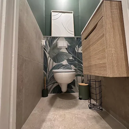 Marina Marinaland アパート