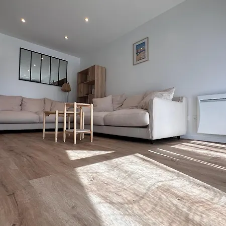 Marina Marinaland アパート