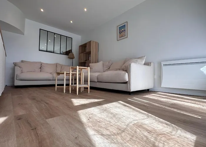 Marina Marinaland Apartment